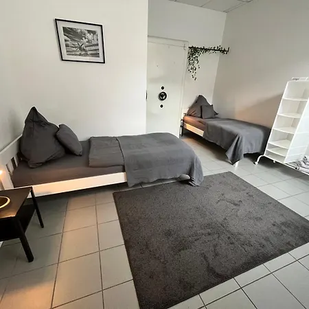 10d 55qm Wi-fi Free Parking Calm Back House Appartement *