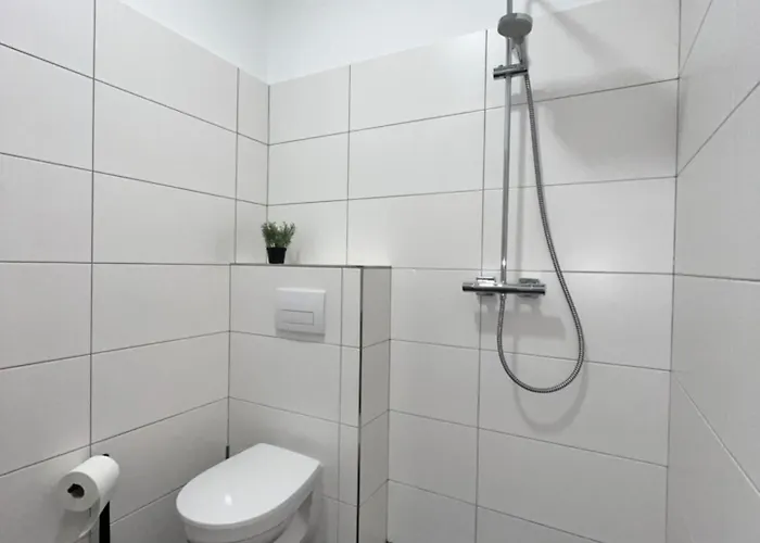 10d 55qm Wi-fi Free Parking Calm Back House *