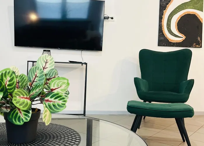 10d 55qm Wi-fi Free Parking Calm Back House