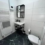 10d 55qm Wi-fi Free Parking Calm Back House דירה *
