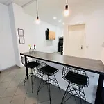 דירה 10d 55qm Wi-fi Free Parking Calm Back House