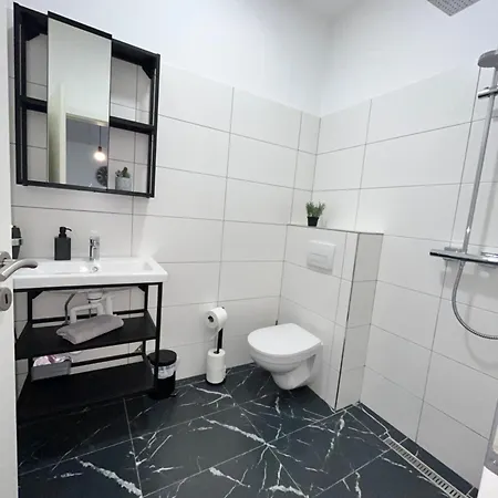 10d 55qm Wi-fi Free Parking Calm Back House Apartment Dortmund