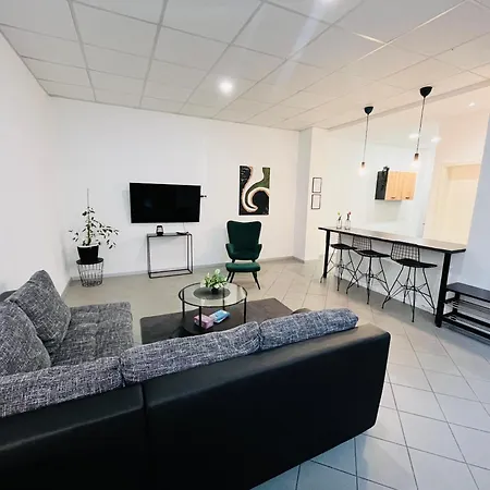 10d 55qm Wi-fi Free Parking Calm Back House Apartment *