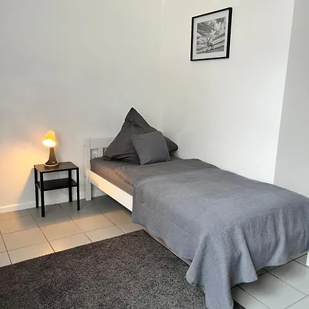 10d 55qm Wi-fi Free Parking Calm Back House Apartmán