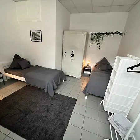 10d 55qm Wi-fi Free Parking Calm Back House Apartment