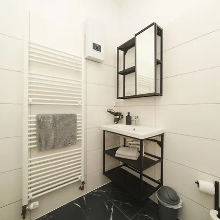 10d 55qm Wi-fi Free Parking Calm Back House