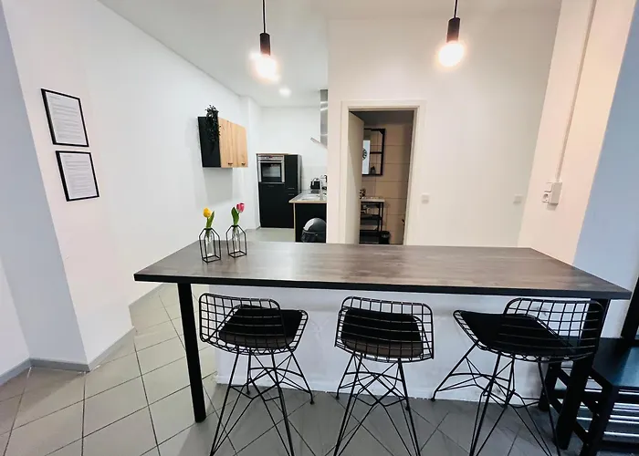 10d 55qm Wi-fi Free Parking Calm Back House