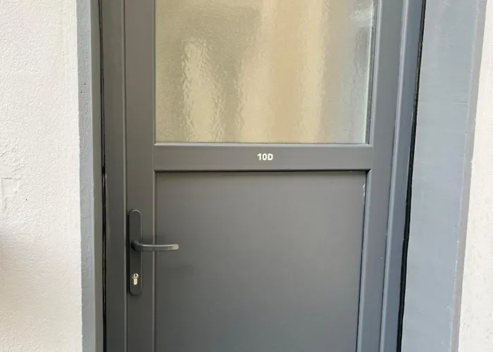 10d 55qm Wi-fi Free Parking Calm Back House