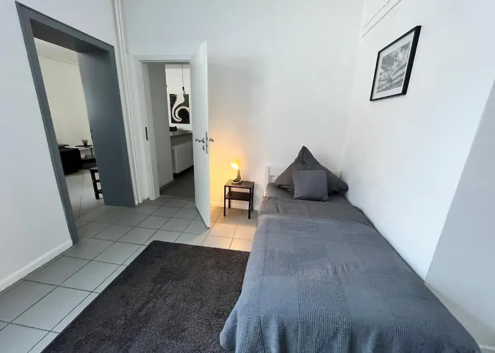 Apartment 10d 55qm Wi-fi Free Parking Calm Back House *